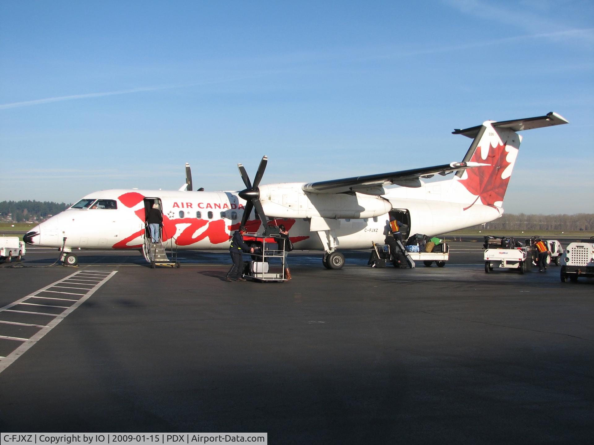 C-FJXZ, 1991 De Havilland Canada DHC-8-311 Dash 8 C/N 264, PORTLAND-VANOUVER
