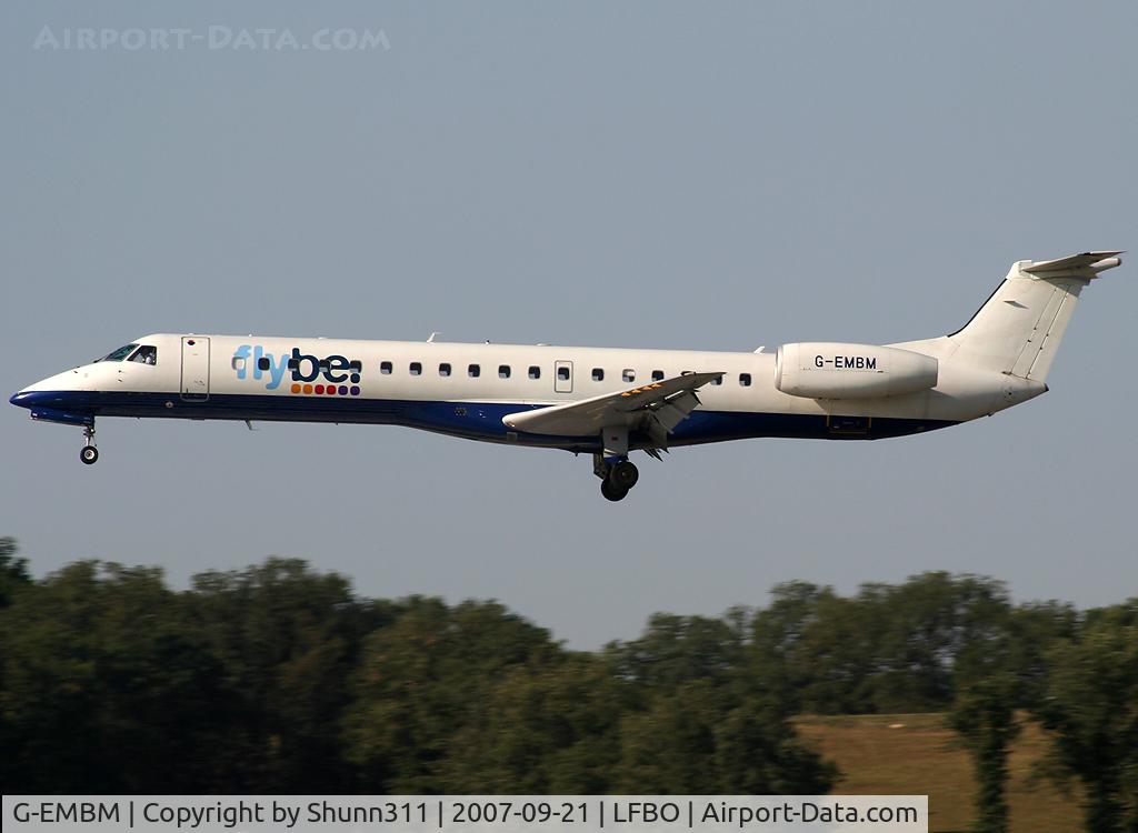G-EMBM, 1999 Embraer EMB-145EU (ERJ-145EU) C/N 145196, Landing rwy 14R