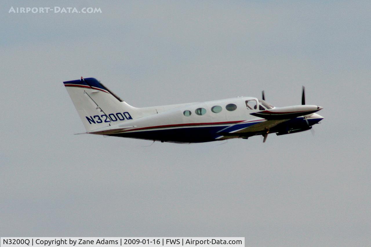 N3200Q, 1969 Cessna 421A Golden Eagle C/N 421A0100, At Fort Worth Spinks