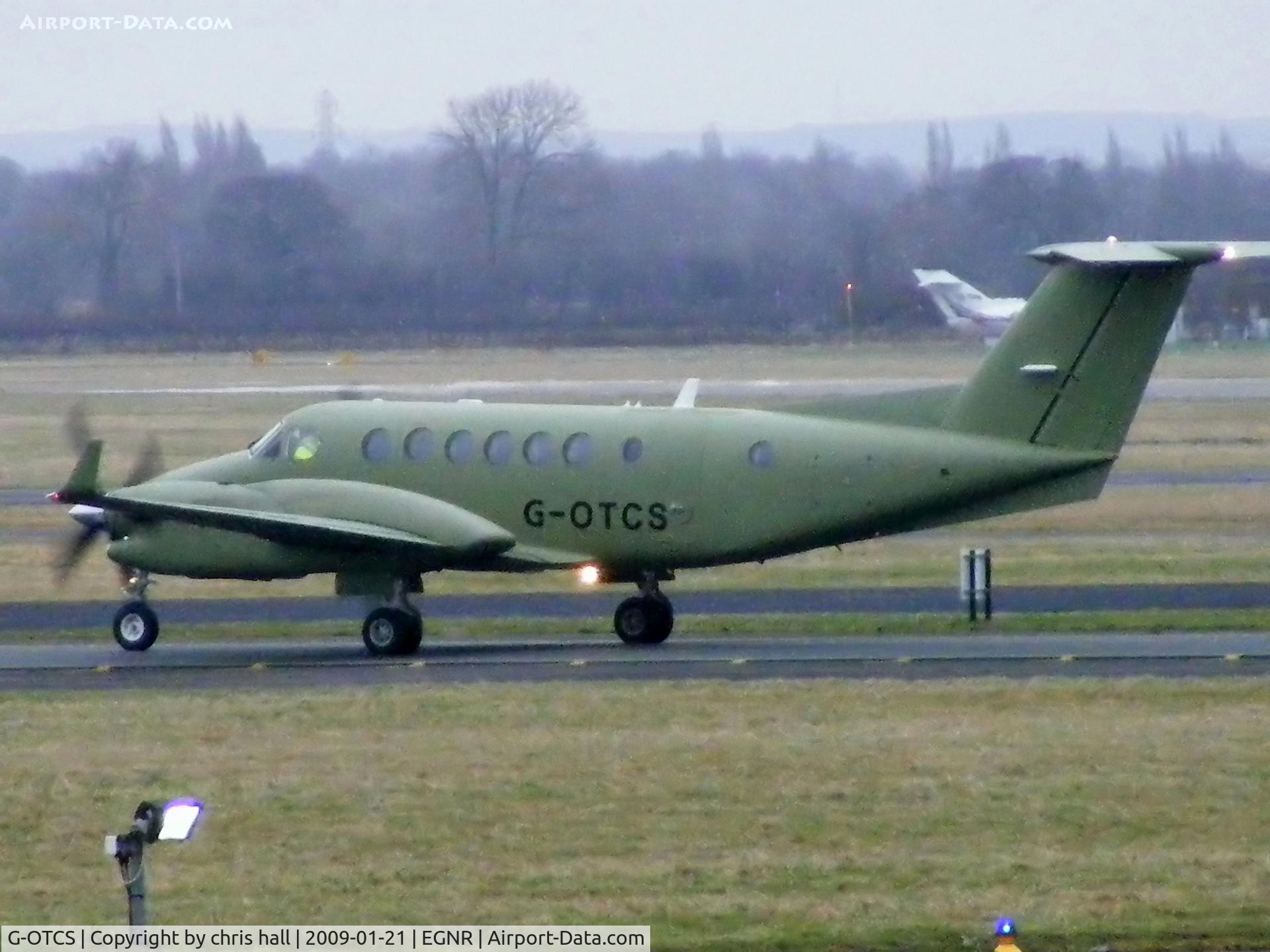 G-OTCS, 2007 Hawker Beechcraft Shadow R1 (350CER) C/N FM-18, Super King Air bound for the Army Air Corps. It will become ZZ419 following the completion of alterations being carried out by Beechcraft at Hawarden.
