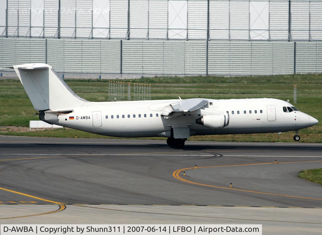 D-AWBA, 1989 British Aerospace BAe.146-300 C/N E3134, Landing rwy 14R in all white c/s