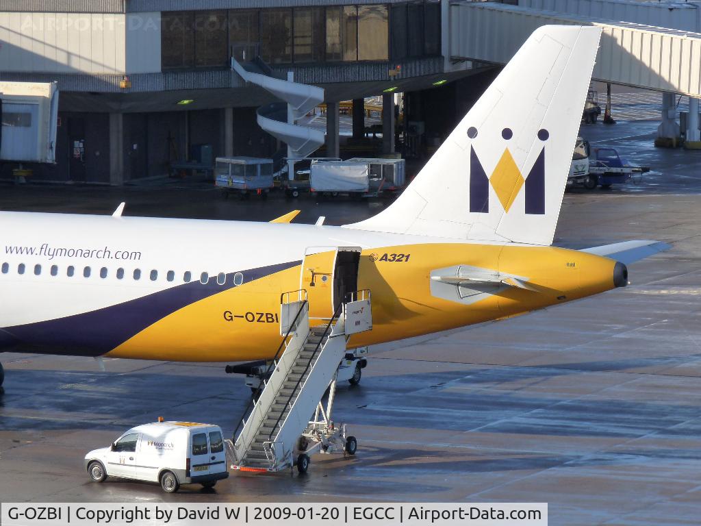 G-OZBI, 2007 Airbus A321-231 C/N 2234, At the gate