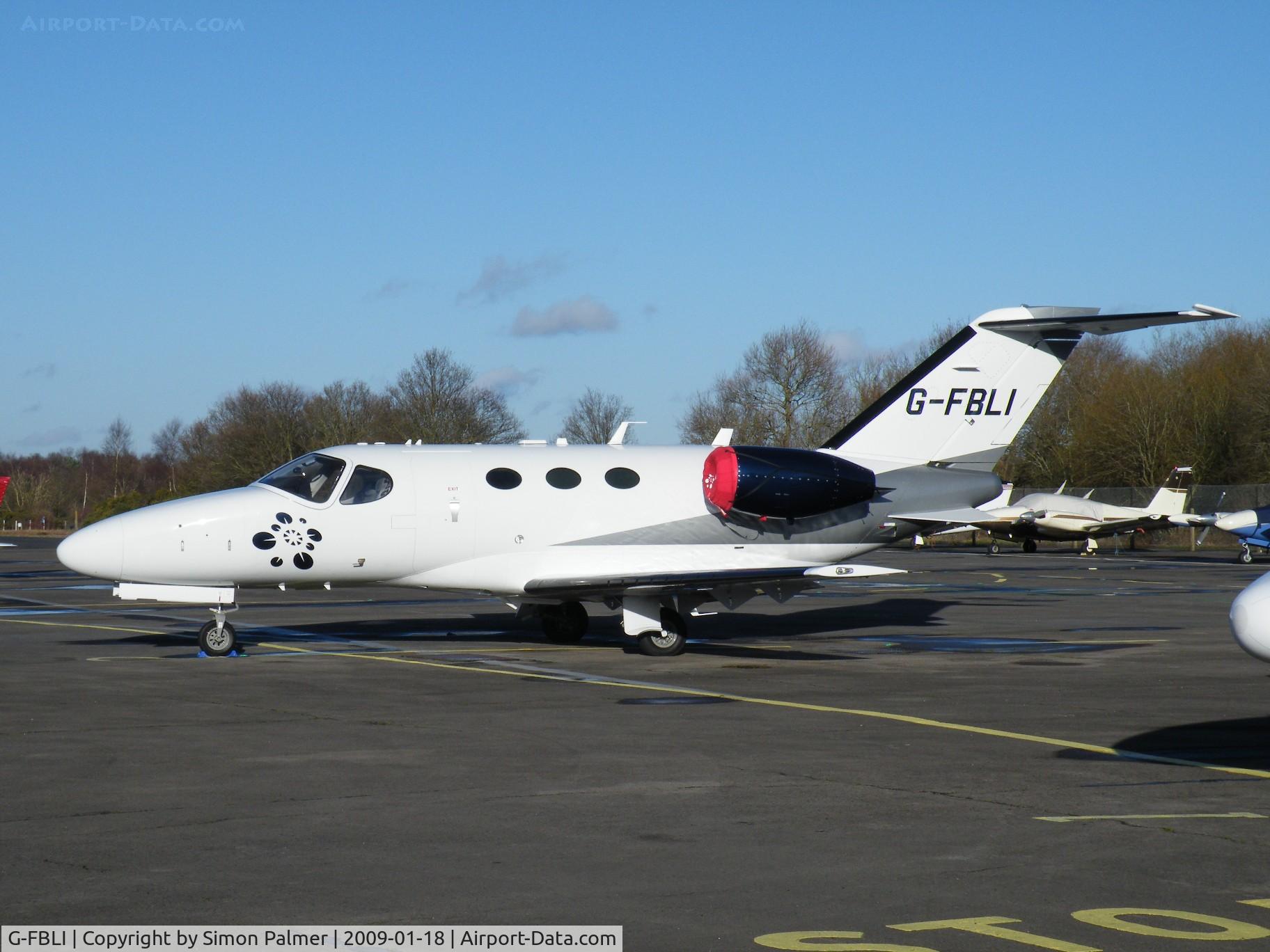 G-FBLI, 2008 Cessna 510 Citation Mustang Citation Mustang C/N 510-0130, Cessna Mustang at Blackbushe