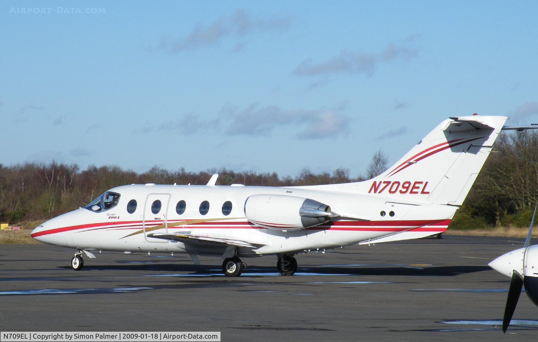 N709EL, 1992 Beech 400A Beechjet C/N RK-52, Beechjet at Blackbushe