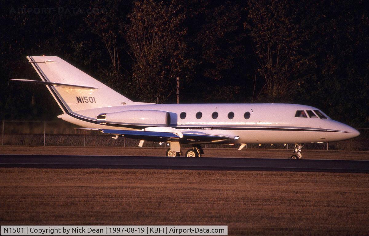 N1501, 1964 Dassault Fan Jet Falcon (20C) C/N 15, KBFI (Previous ID's carried by this airfame F-WMKK, N806F, N622R, N1502, N151CG, N1501 last noted WFU and stored)