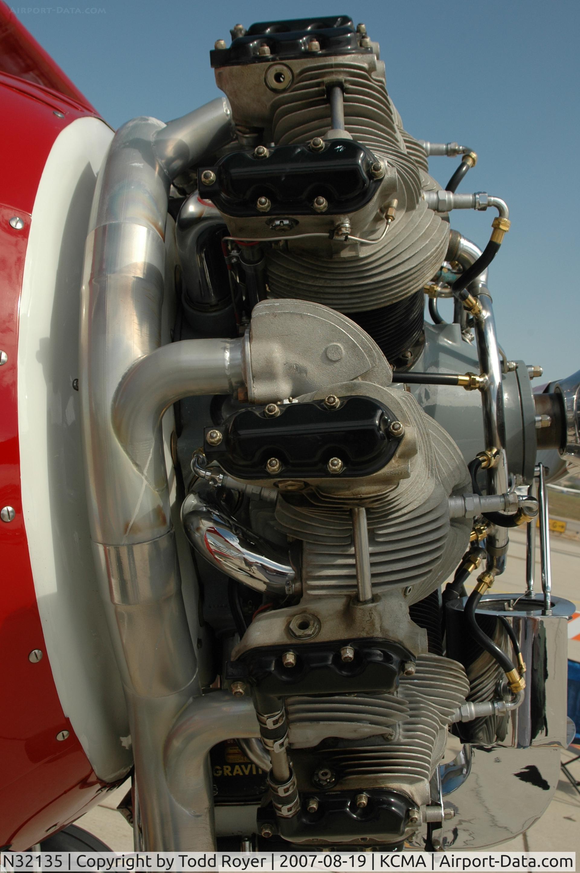 N32135, 1941 Waco UPF-7 C/N 5767, Camarillo airshow 2007
