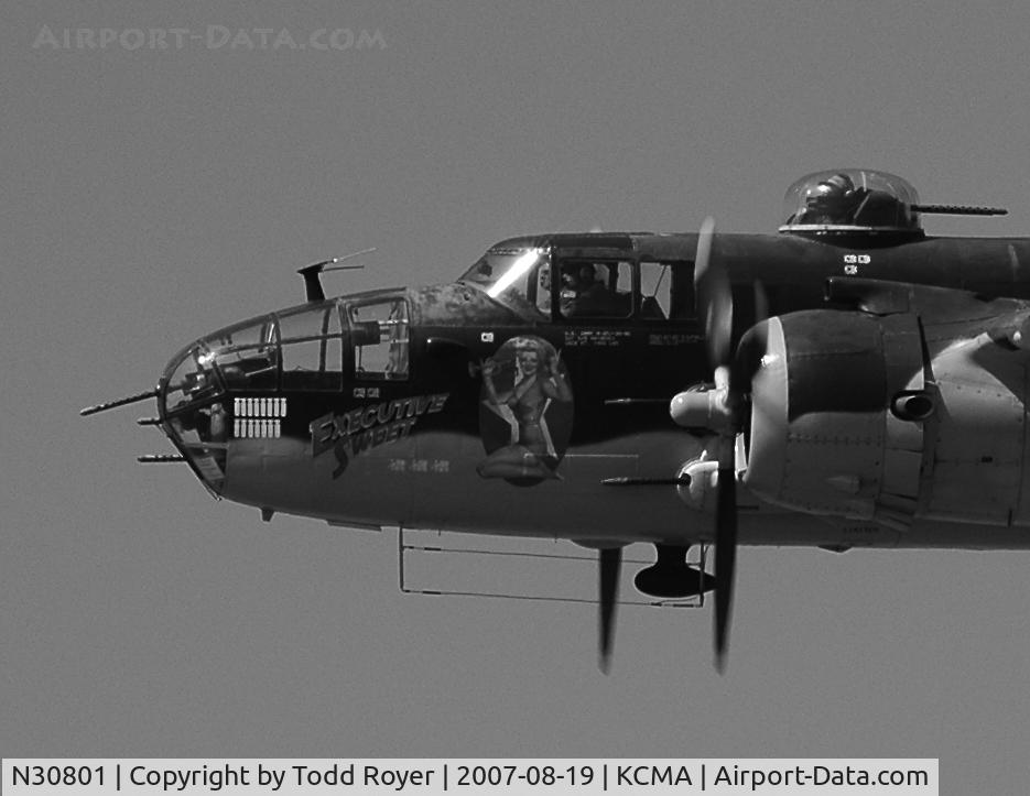 N30801, 1944 North American TB-25N Mitchell C/N 108-34076, Camarillo airshow 2007