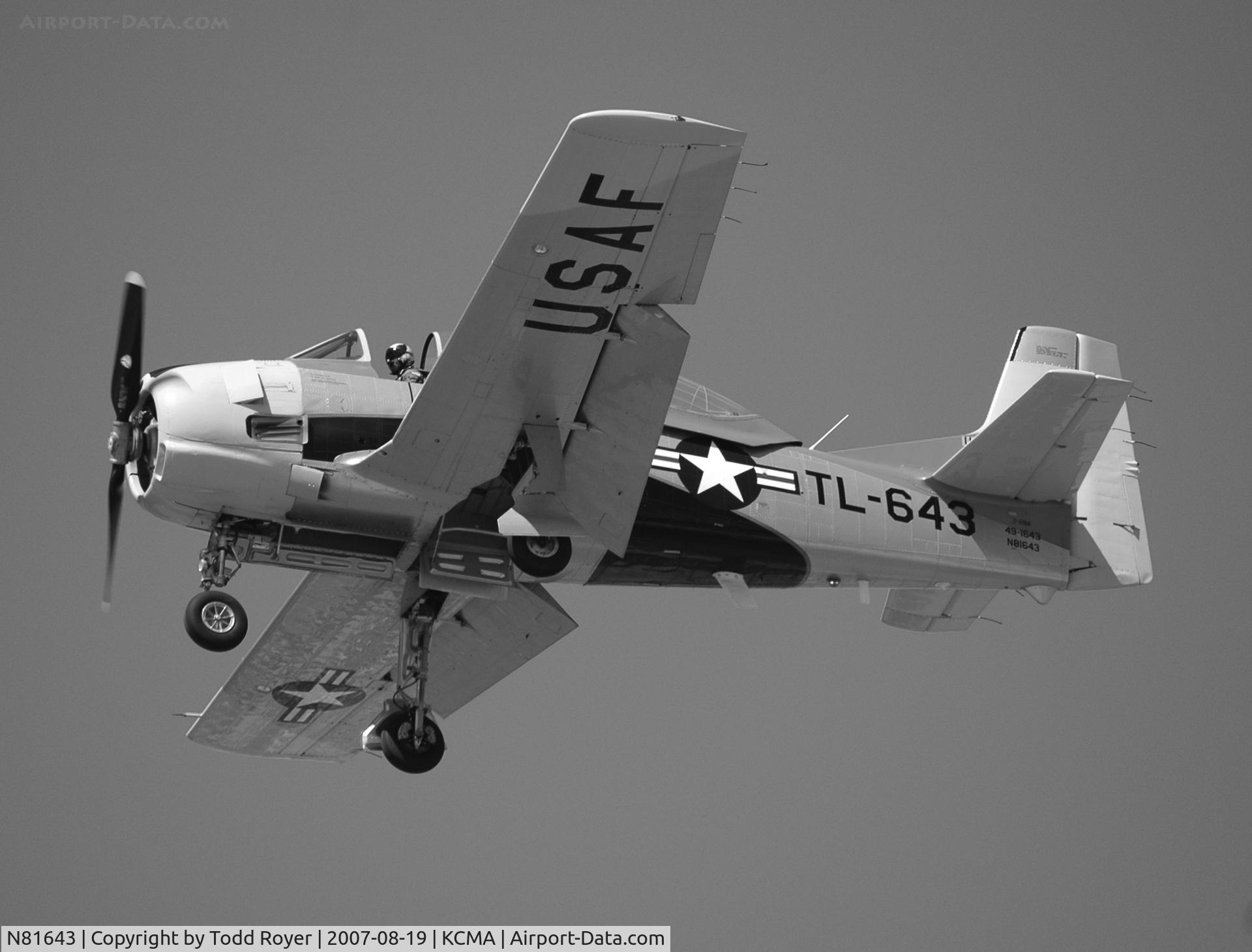 N81643, 1949 North American T-28A Trojan C/N 159-155 (49-1643), Camarillo airshow 2007