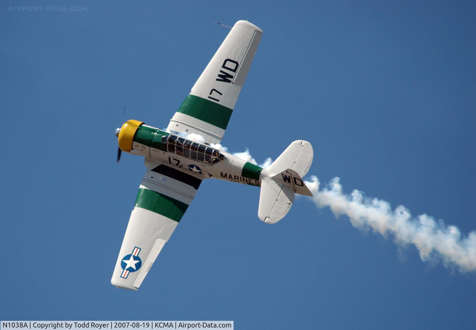 N1038A, 1944 North American SNJ-5 Texan C/N 90917 (121-41633), Camarillo airshow 2007