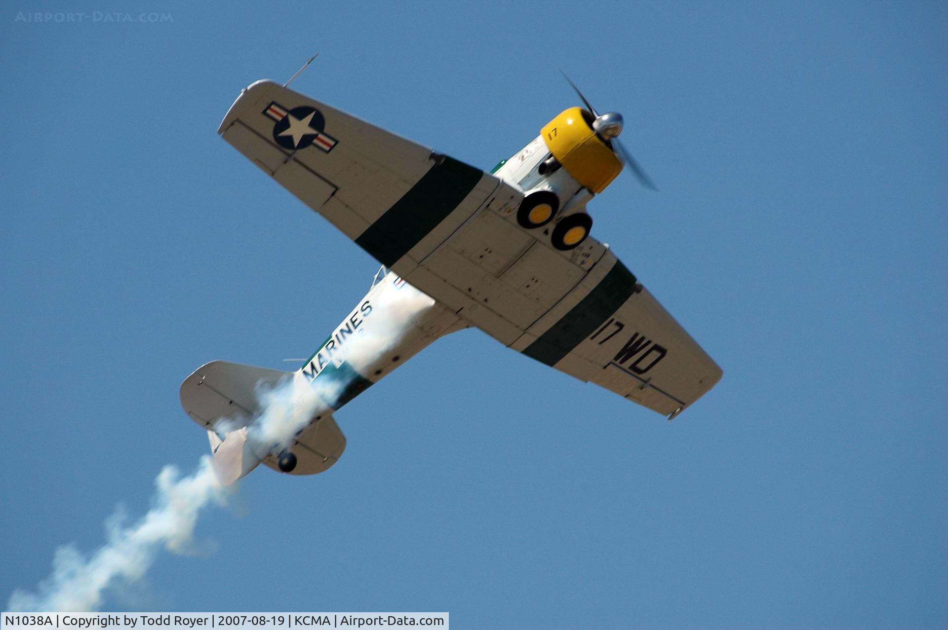 N1038A, 1944 North American SNJ-5 Texan C/N 90917 (121-41633), Camarillo airshow 2007