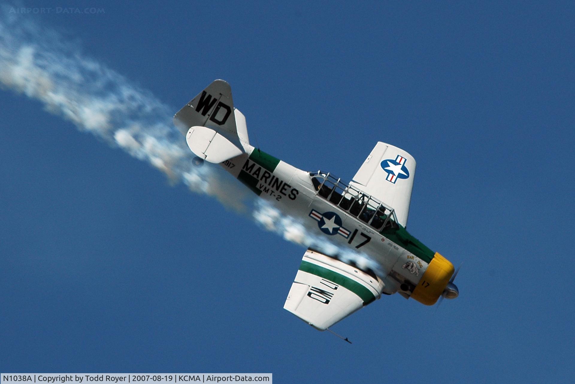 N1038A, 1944 North American SNJ-5 Texan C/N 90917 (121-41633), Camarillo airshow 2007