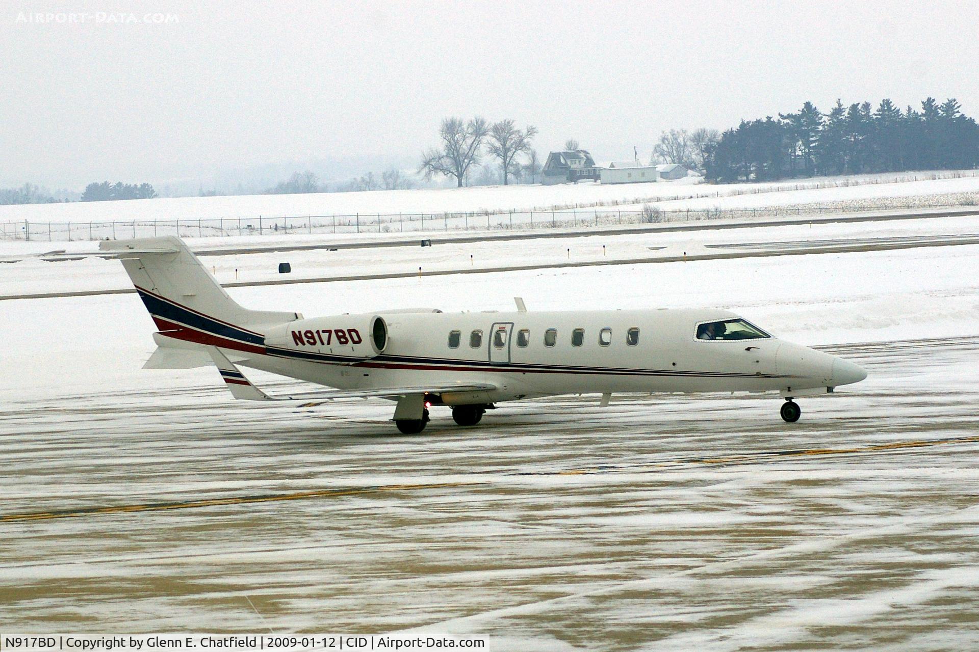 N917BD, 2005 Learjet Inc 45 C/N 281, Taxiing by my window to the Landmark ramp