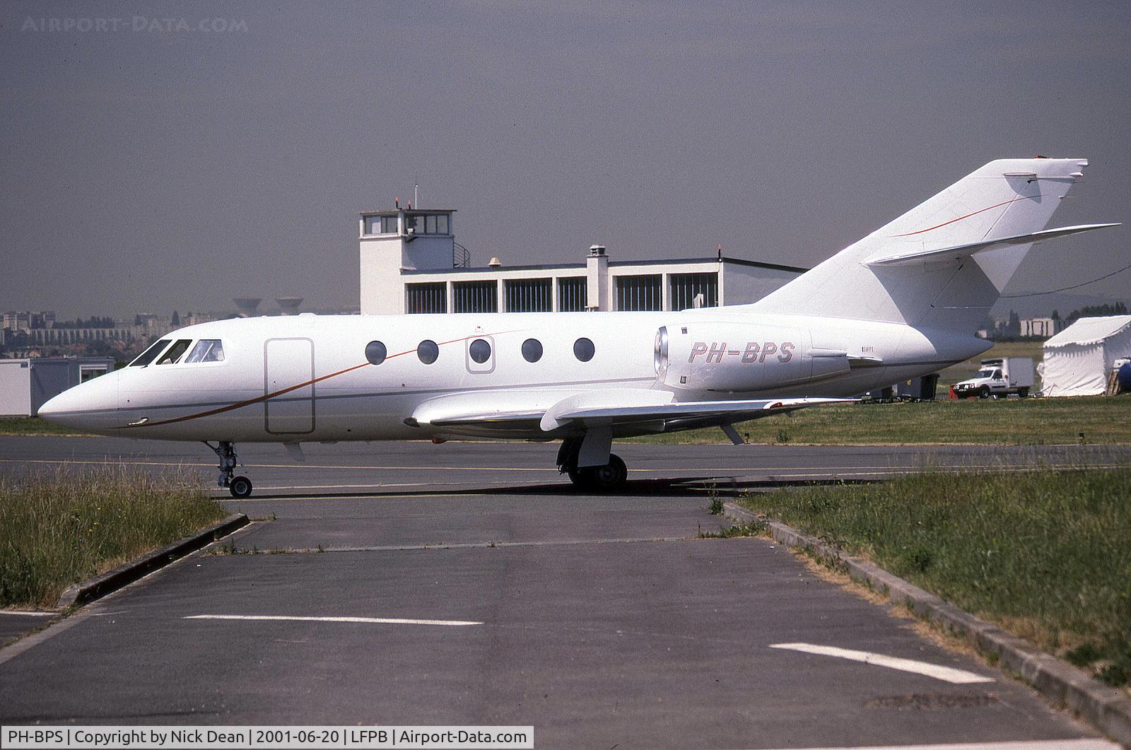 PH-BPS, 1974 Dassault Mystère-Falcon 20-F5B C/N 321, LFPB