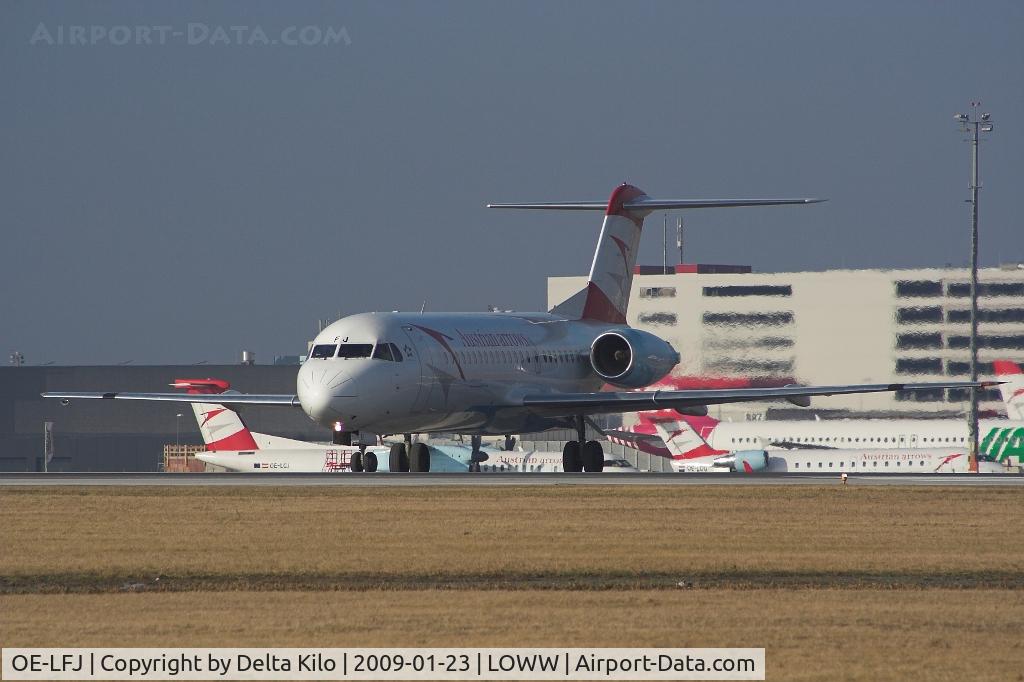 OE-LFJ, 1995 Fokker 70 (F-28-0070) C/N 11532, AUSTRIAN ARROWS