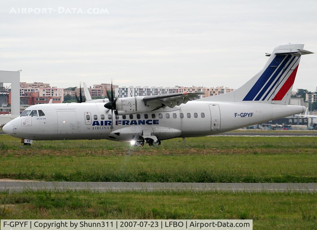 F-GPYF, 1995 ATR 42-500 C/N 495, Rolling holding point rwy 32R for departure...