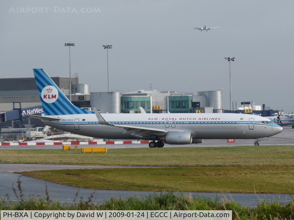 PH-BXA, 1998 Boeing 737-8K2 C/N 29131, Retro livery
