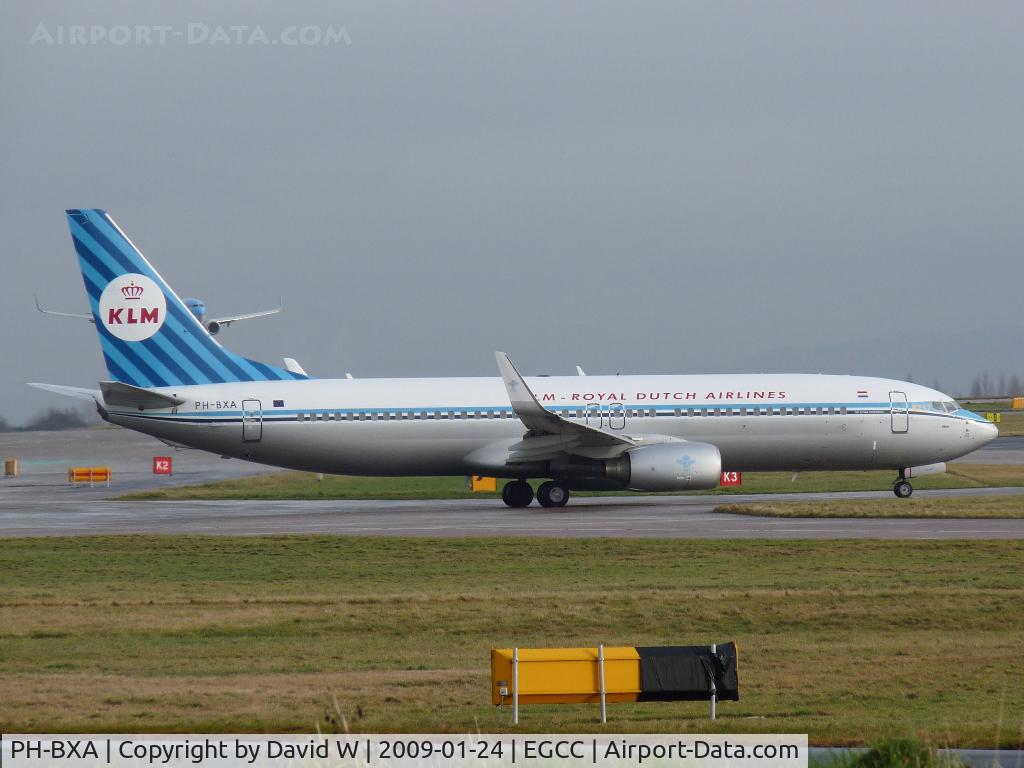PH-BXA, 1998 Boeing 737-8K2 C/N 29131, Retro livery