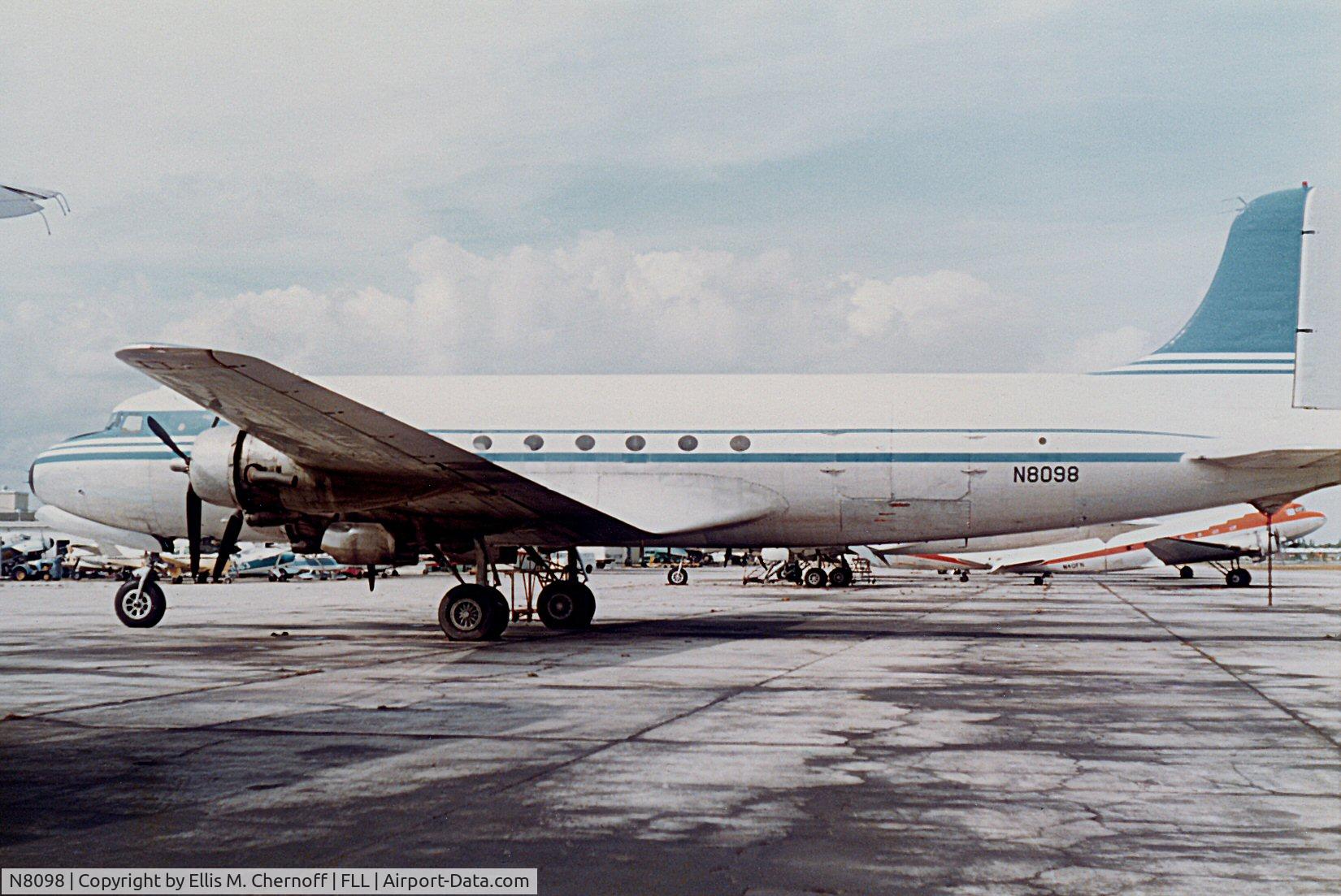 N8098, 1942 Douglas DC-4 C/N 10479, @Ft. Lauderdale