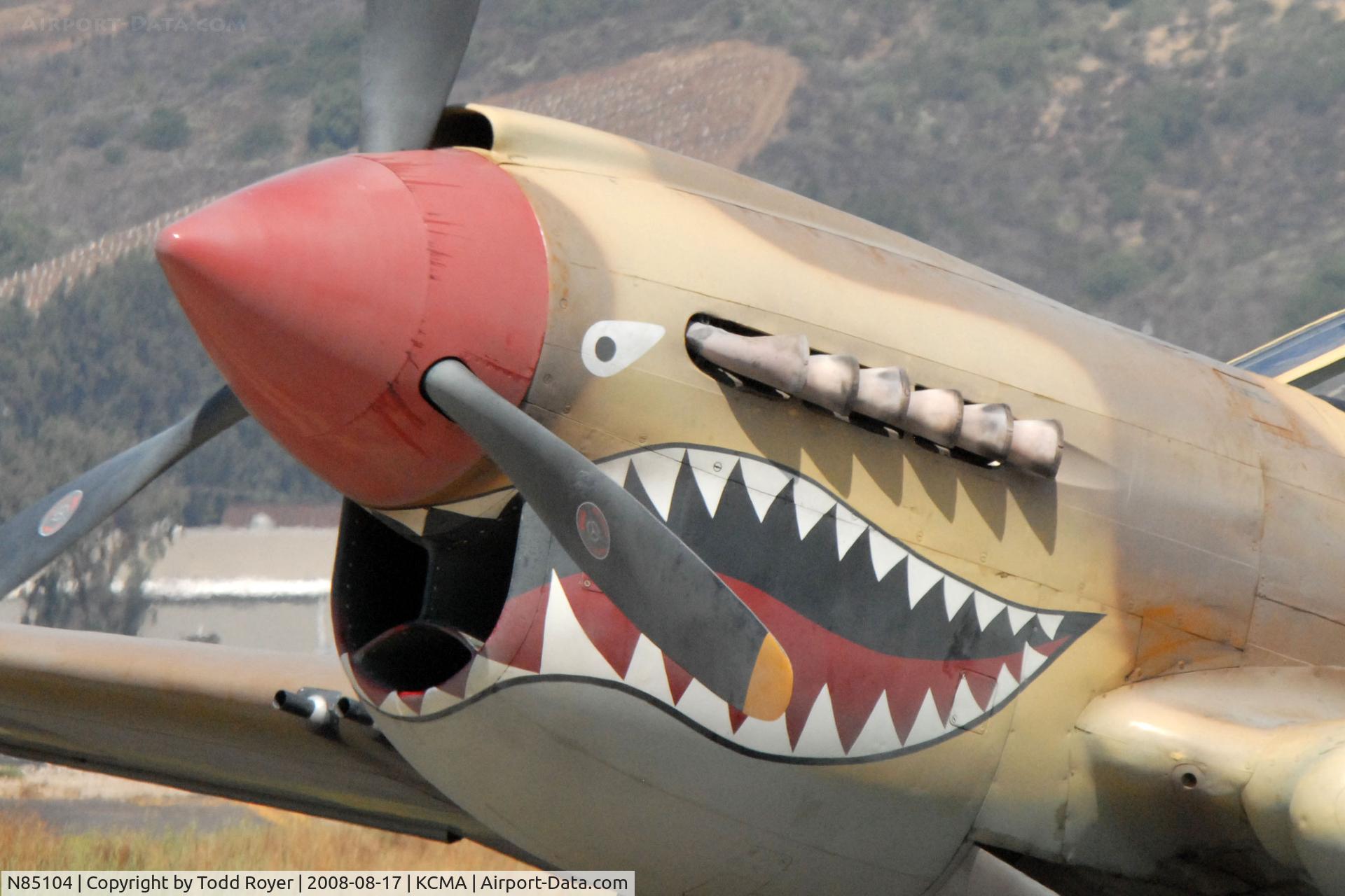 N85104, Curtiss P-40N-5CU Kittyhawk C/N 28954/F858, Camarillo Airshow 2008