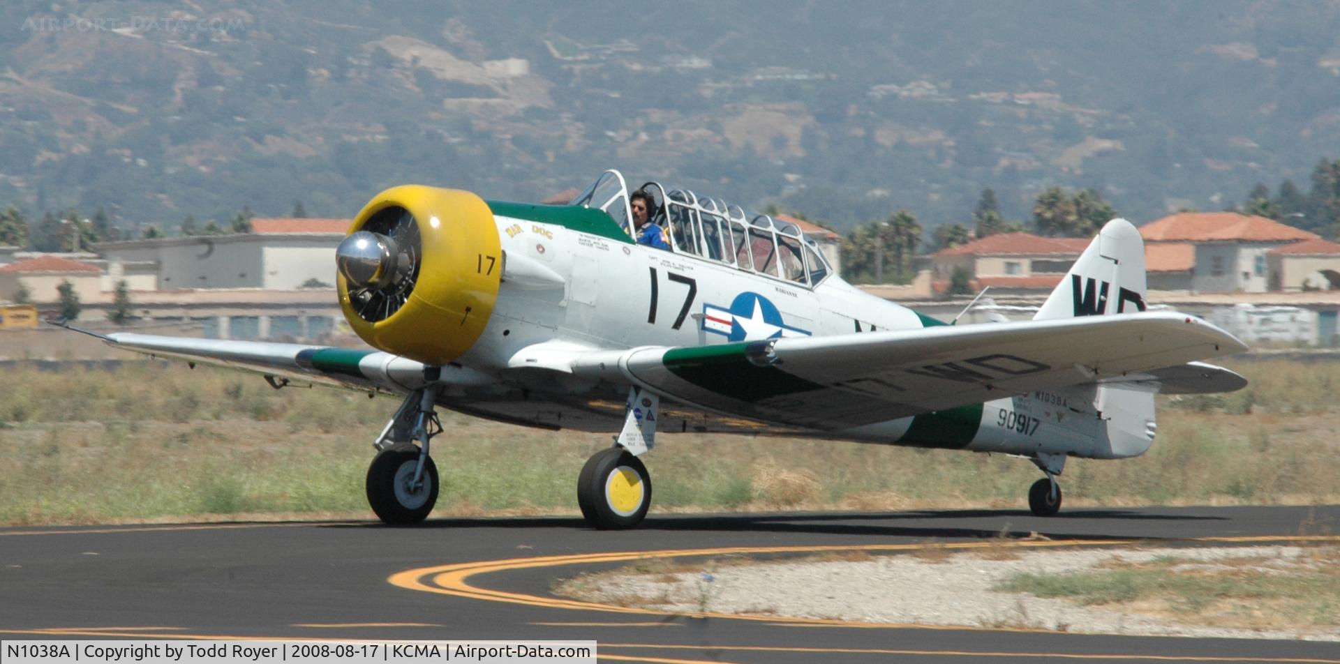 N1038A, 1944 North American SNJ-5 Texan C/N 90917 (121-41633), Camarillo Airshow 2008