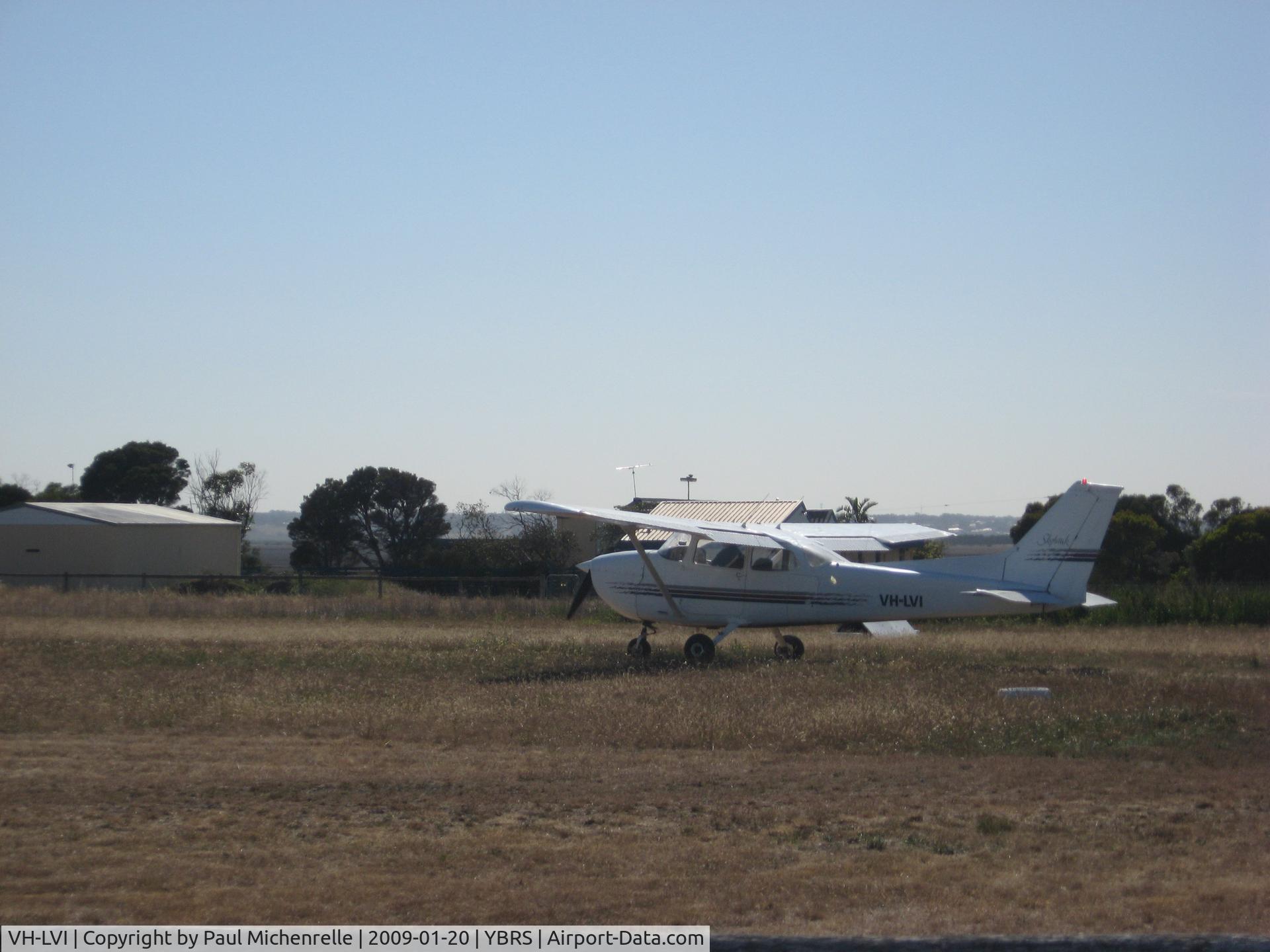 VH-LVI, 1973 Cessna 172M C/N 17261917, VH-LVI on RWY 35 at YBRS.