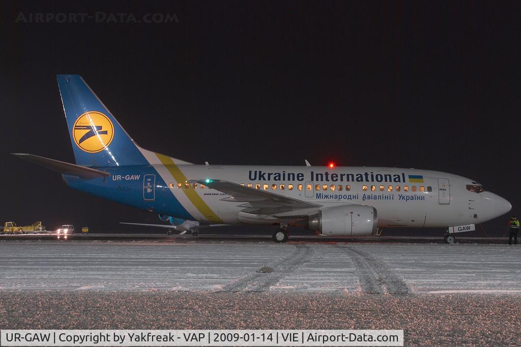 UR-GAW, 1991 Boeing 737-5Y0 C/N 24898, Ukraine International Boeing 737-500