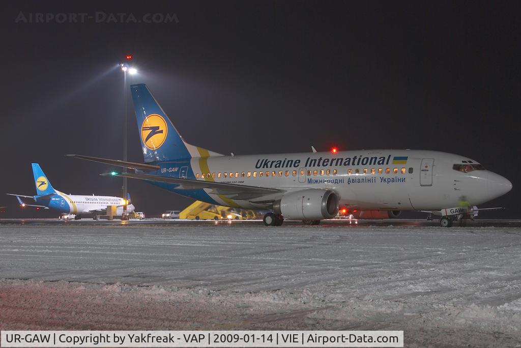 UR-GAW, 1991 Boeing 737-5Y0 C/N 24898, Ukraine International Boeing 737-500