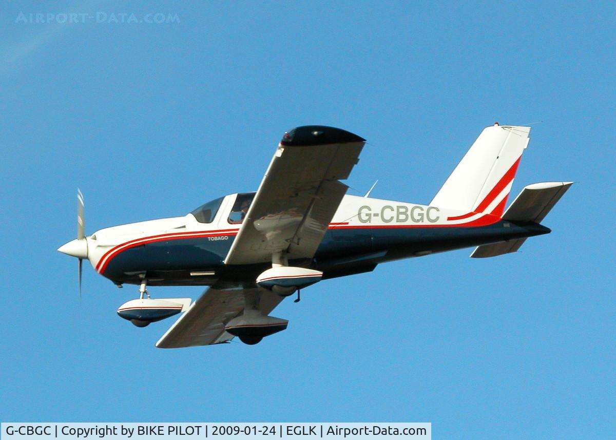 G-CBGC, 1993 Socata TB-10 Tobago C/N 1584, FINALS RWY 25