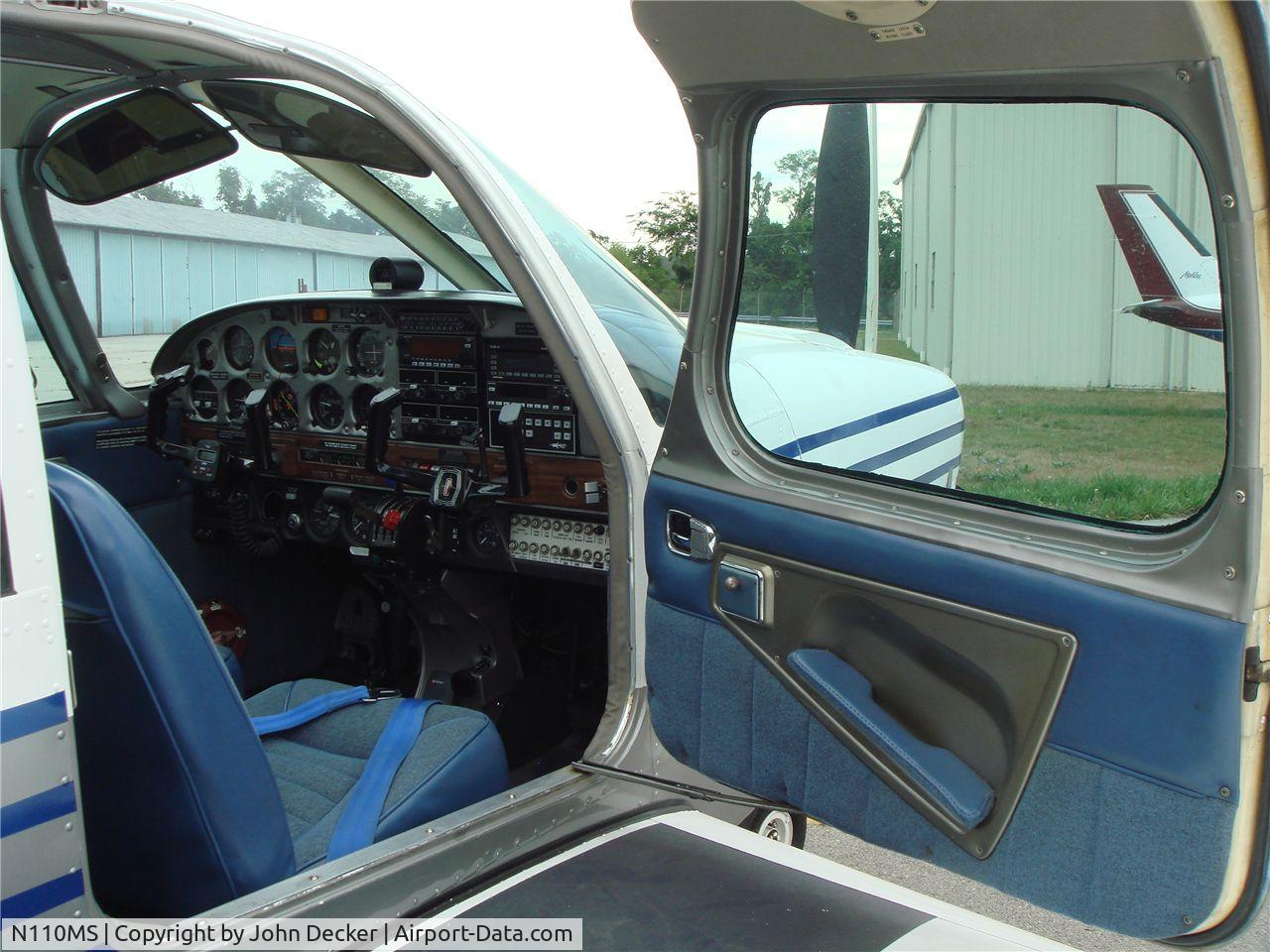 N110MS, 1969 Piper PA-28R-200 Cherokee Arrow C/N 28R-35194, Piper Arrow 200
