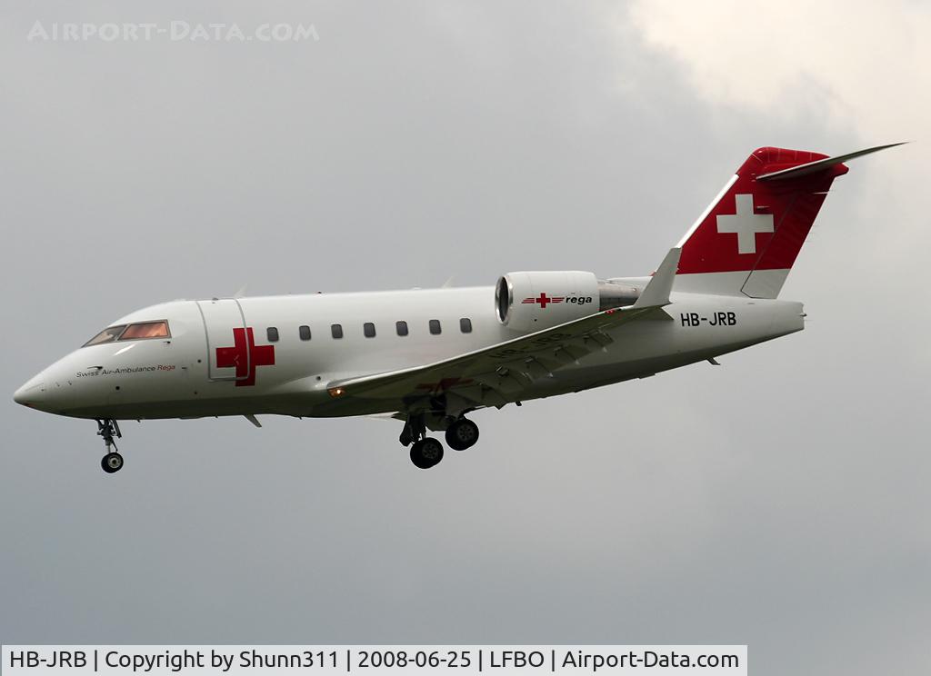 HB-JRB, 2002 Bombardier Challenger 604 (CL-600-2B16) C/N 5530, Landing rwy 32L
