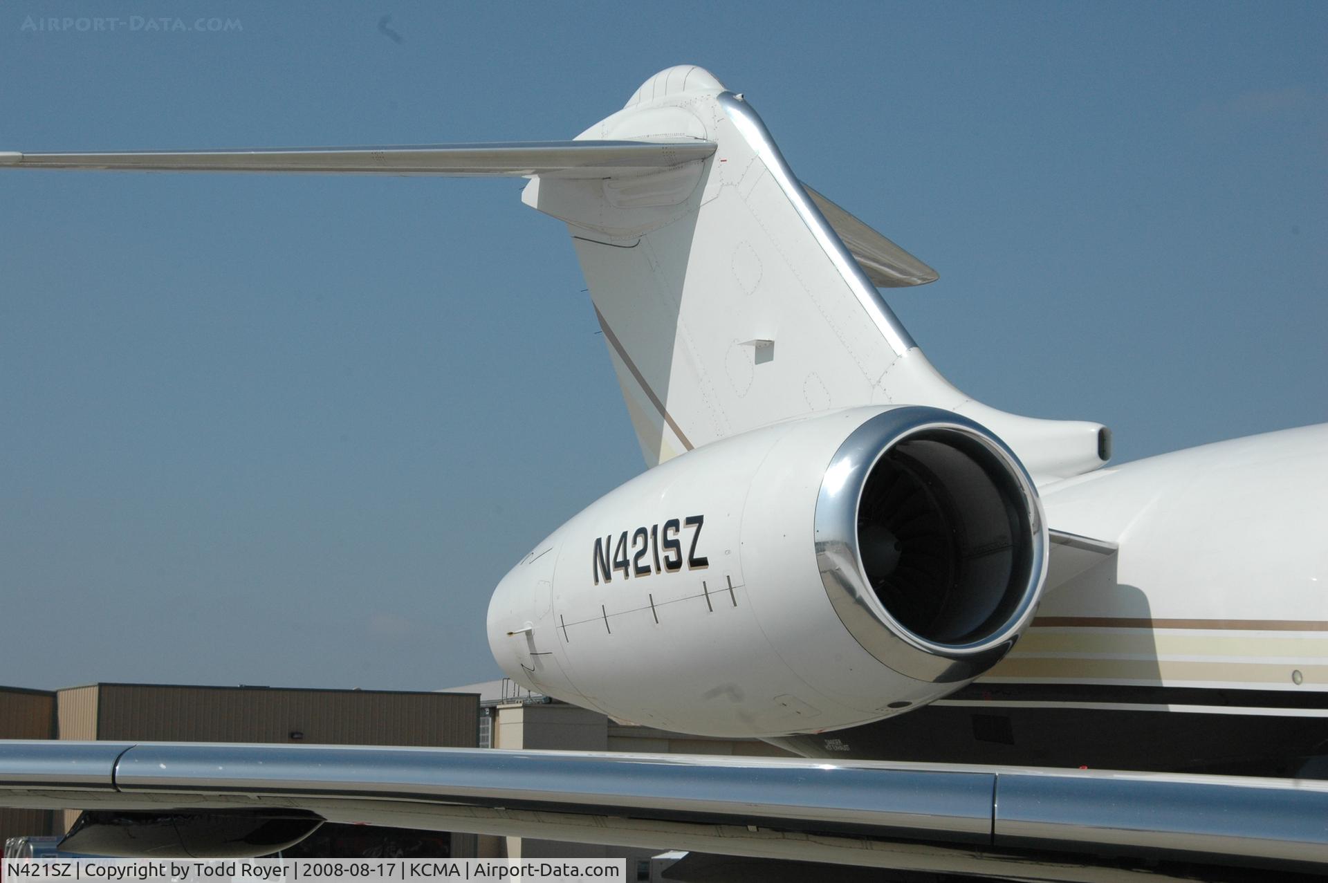 N421SZ, 2007 Bombardier BD-700-1A10 Global Express C/N 9239, Camarillo Airshow 2008