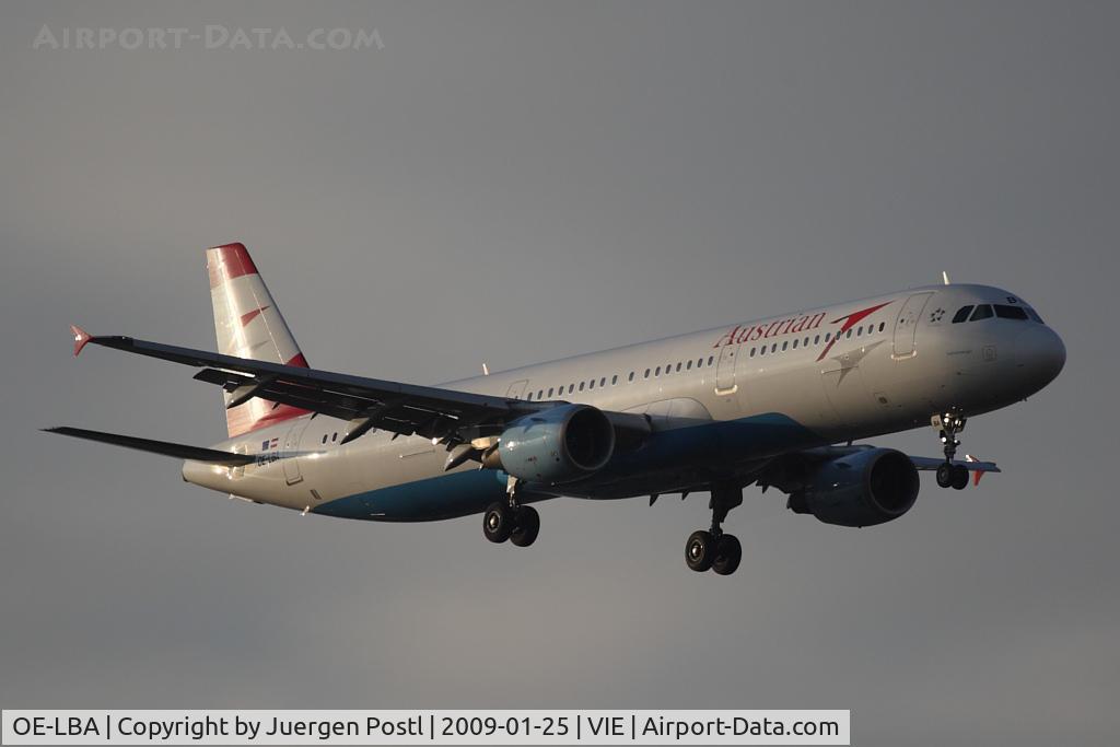 OE-LBA, 1995 Airbus A321-111 C/N 552, Airbus A321-111