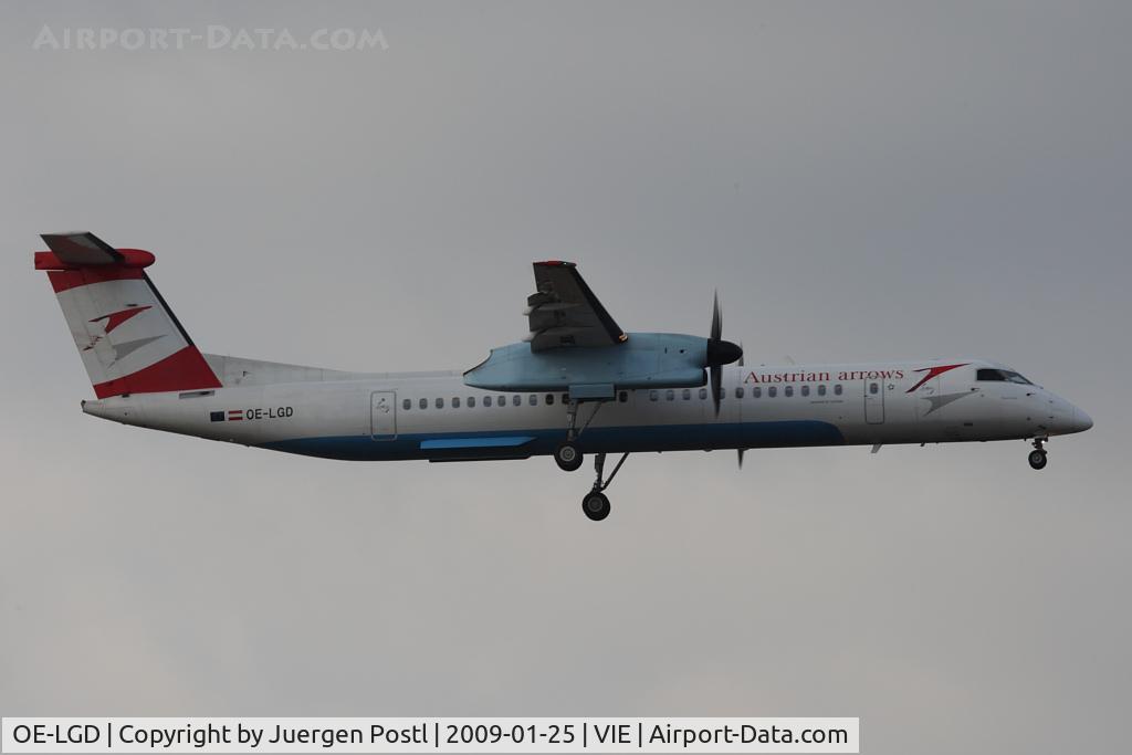 OE-LGD, 2000 De Havilland Canada DHC-8-402Q Dash 8 C/N 4027, Bombardier DHC-8-402