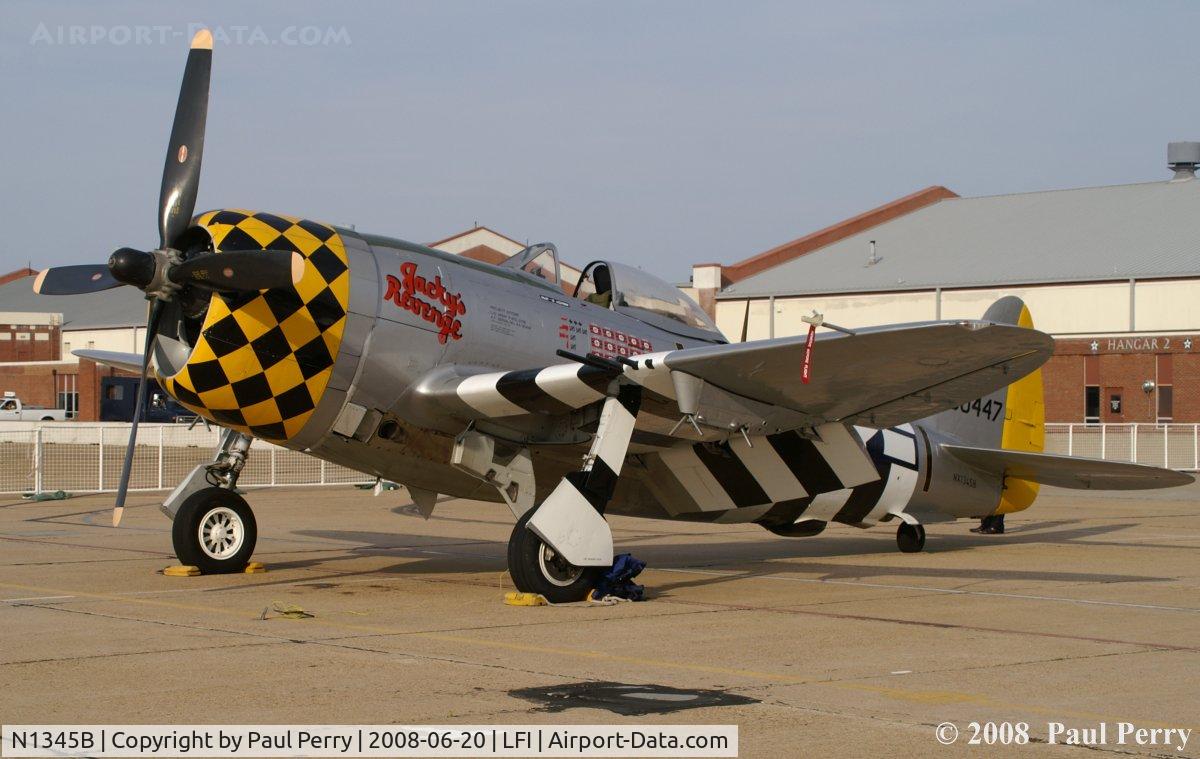 N1345B, 1945 Republic P-47D Thunderbolt C/N 399-55592, The commanding presence of the Jug