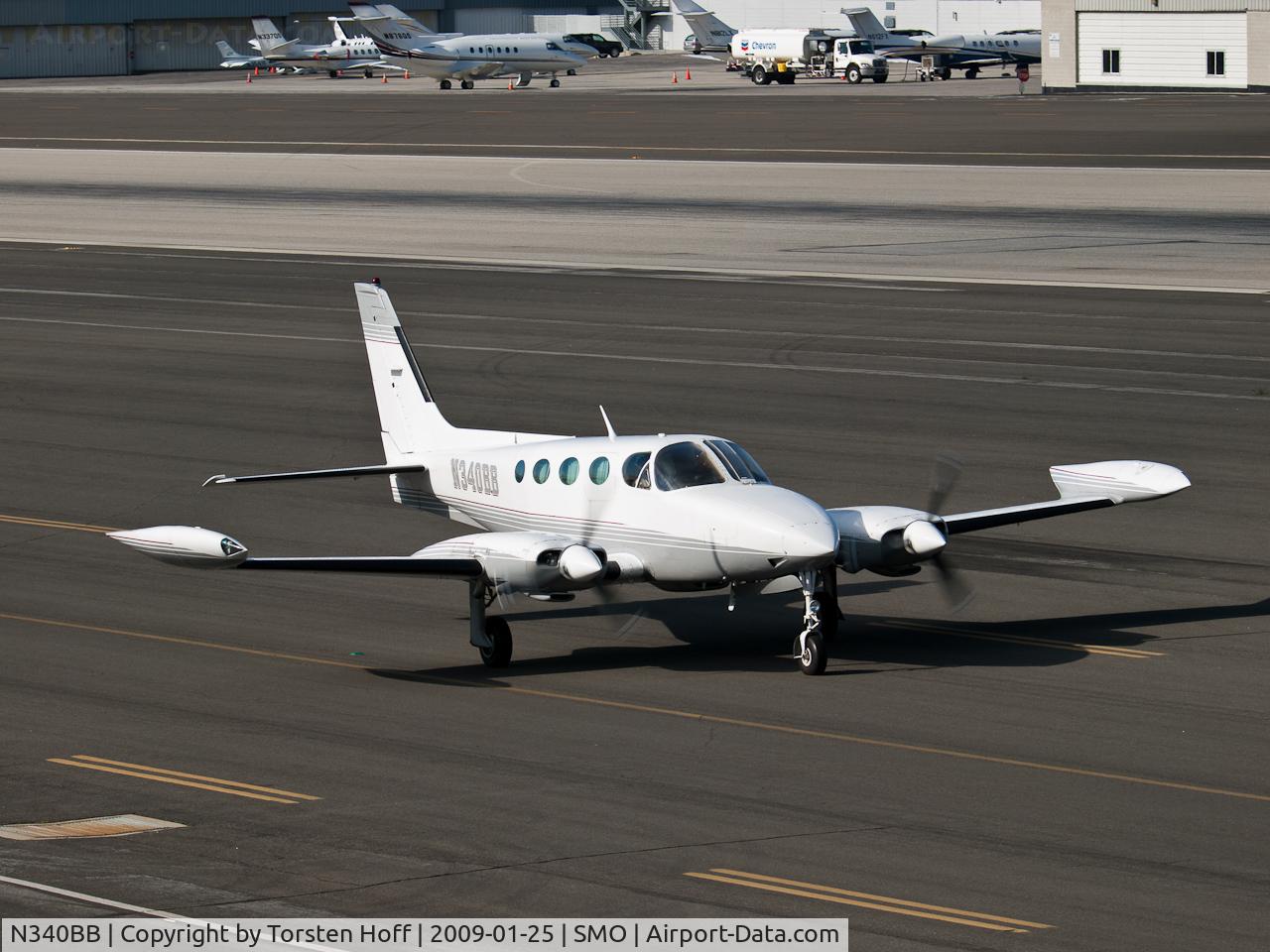 N340BB, 1980 Cessna 340A C/N 340A0991, N340BB taxiing