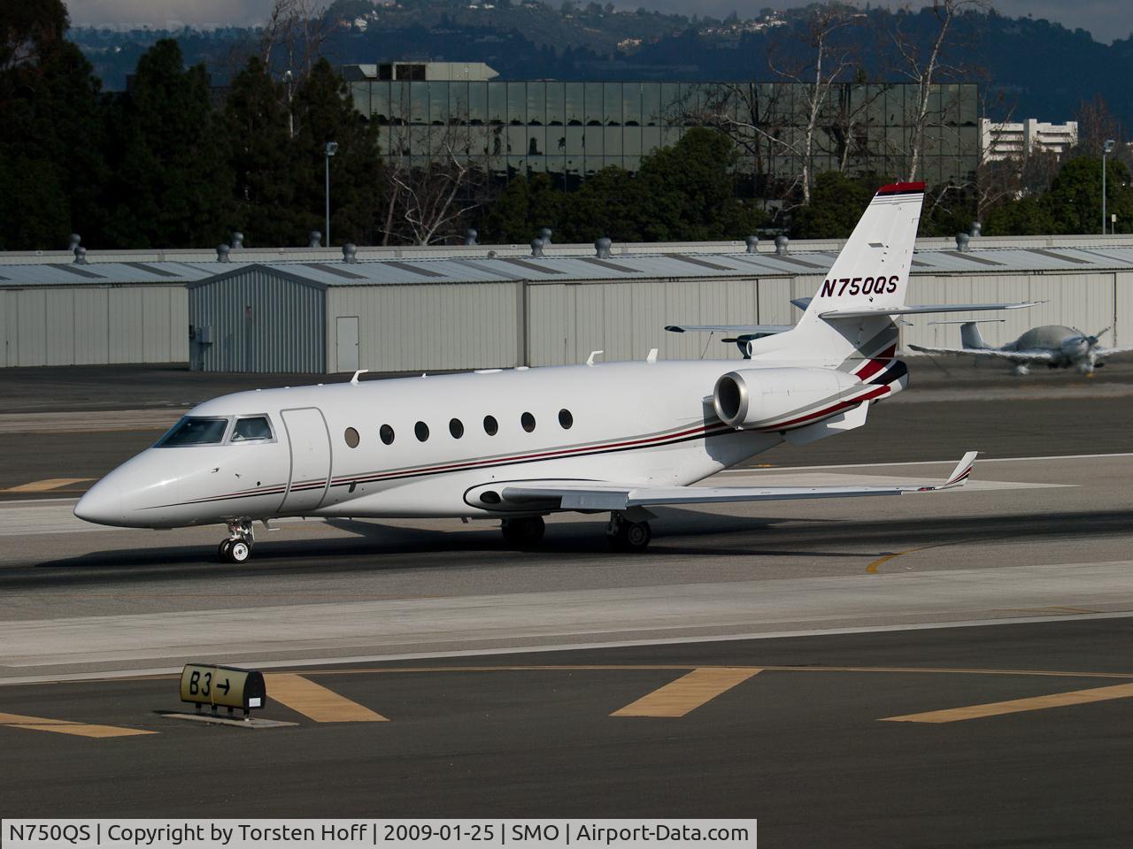 N750QS, 2008 Israel Aerospace Industries G200 C/N 185, N750QS departing from RWY 21