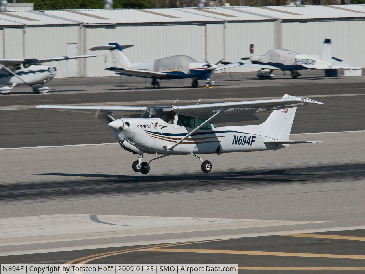 N694F, 1980 Cessna 172RG Cutlass RG C/N 172RG0655, N694F arriving on RWY 21
