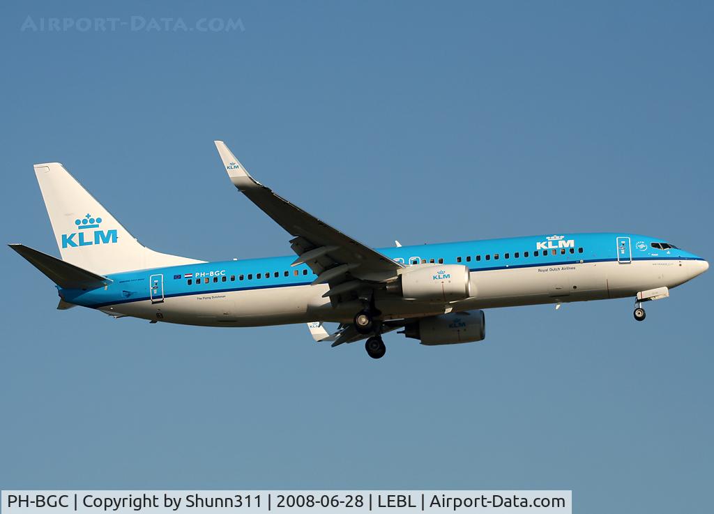 PH-BGC, 2008 Boeing 737-8K2 C/N 30361, Landing rwy 07R