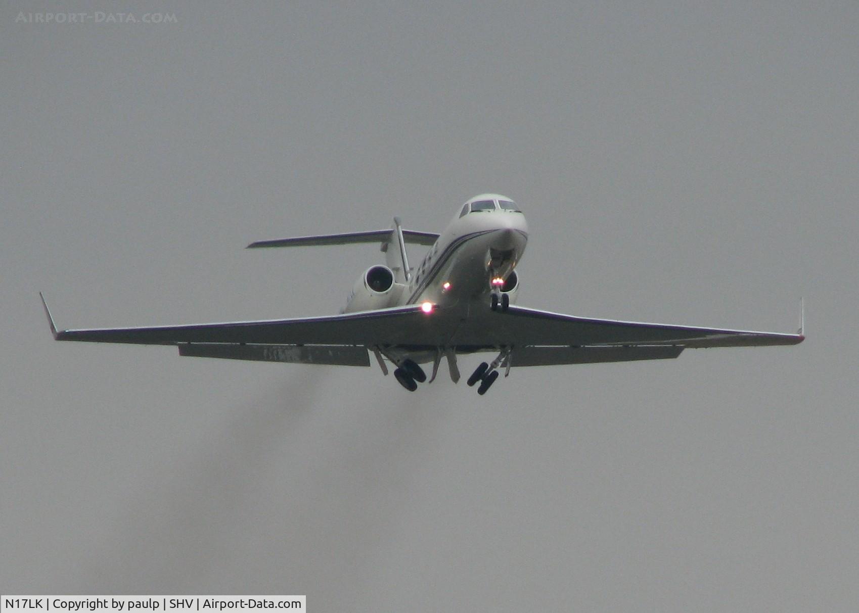 N17LK, 1984 Gulfstream Aerospace G-1159A Gulfstream III C/N 431, Taking off from the Shreveport Regional airport.