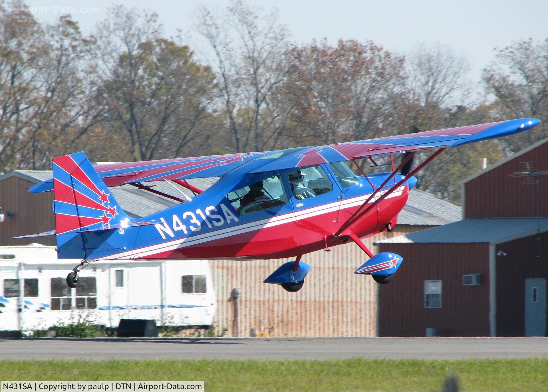 N431SA, 2004 American Champion 8KCAB Super Decathlon C/N 952-2004, Landing at Downtown Shreveport.