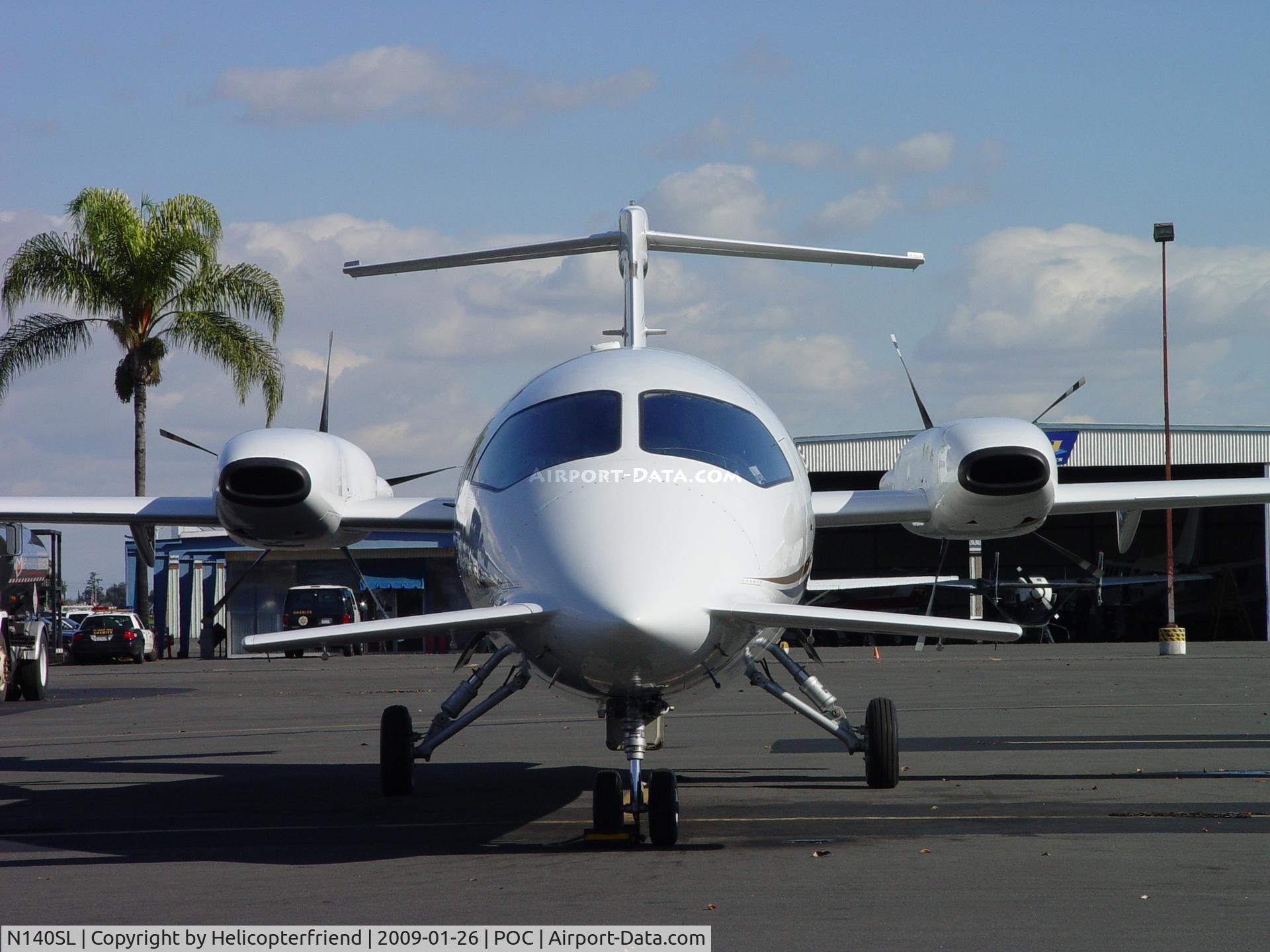 N140SL, 2005 Piaggio P-180 Avanti II C/N 1107, Parked in transient at Brackett