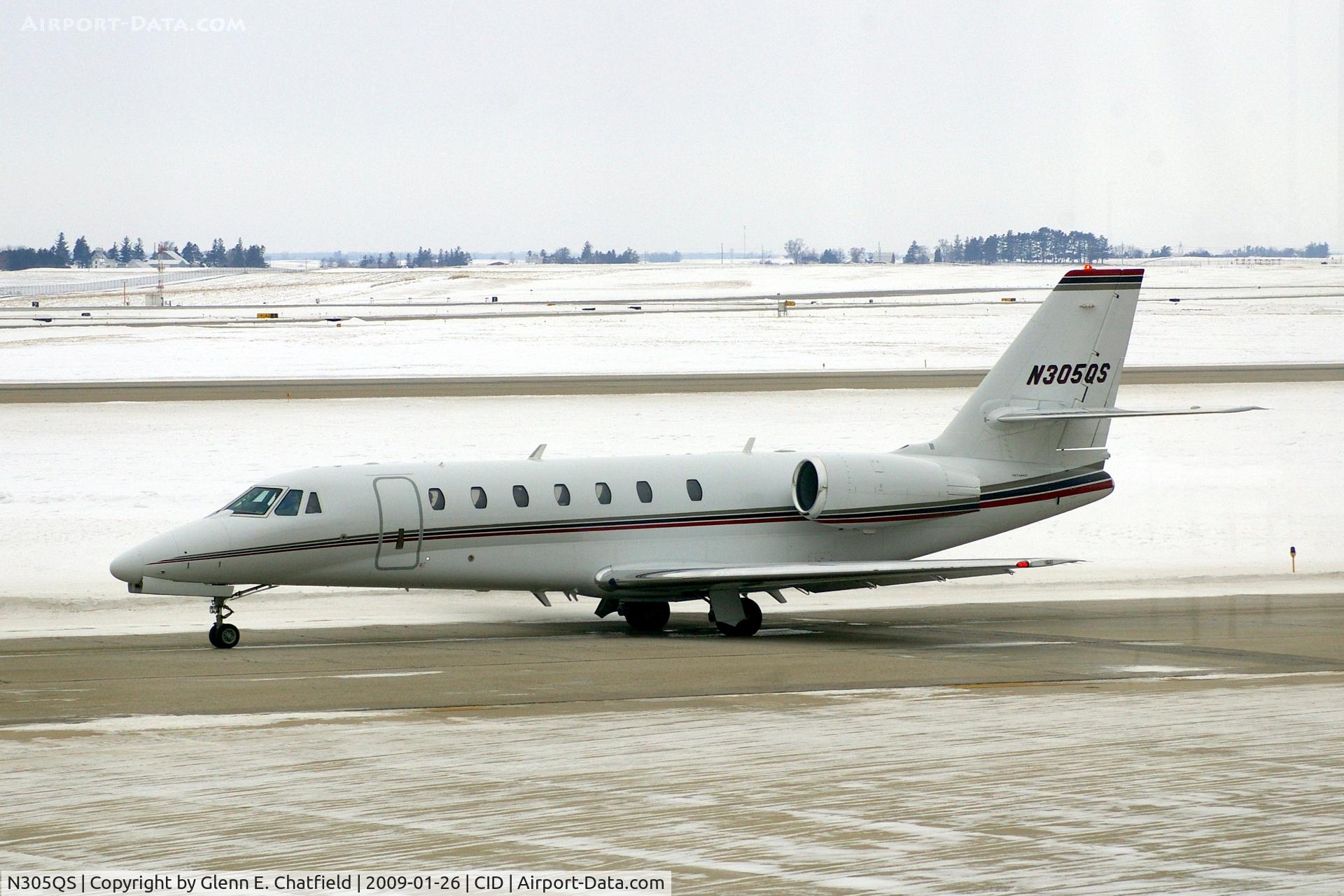 N305QS, 2006 Cessna 680 Citation Sovereign C/N 680-0088, Taxiing from Landmark to Runway 27 for departure