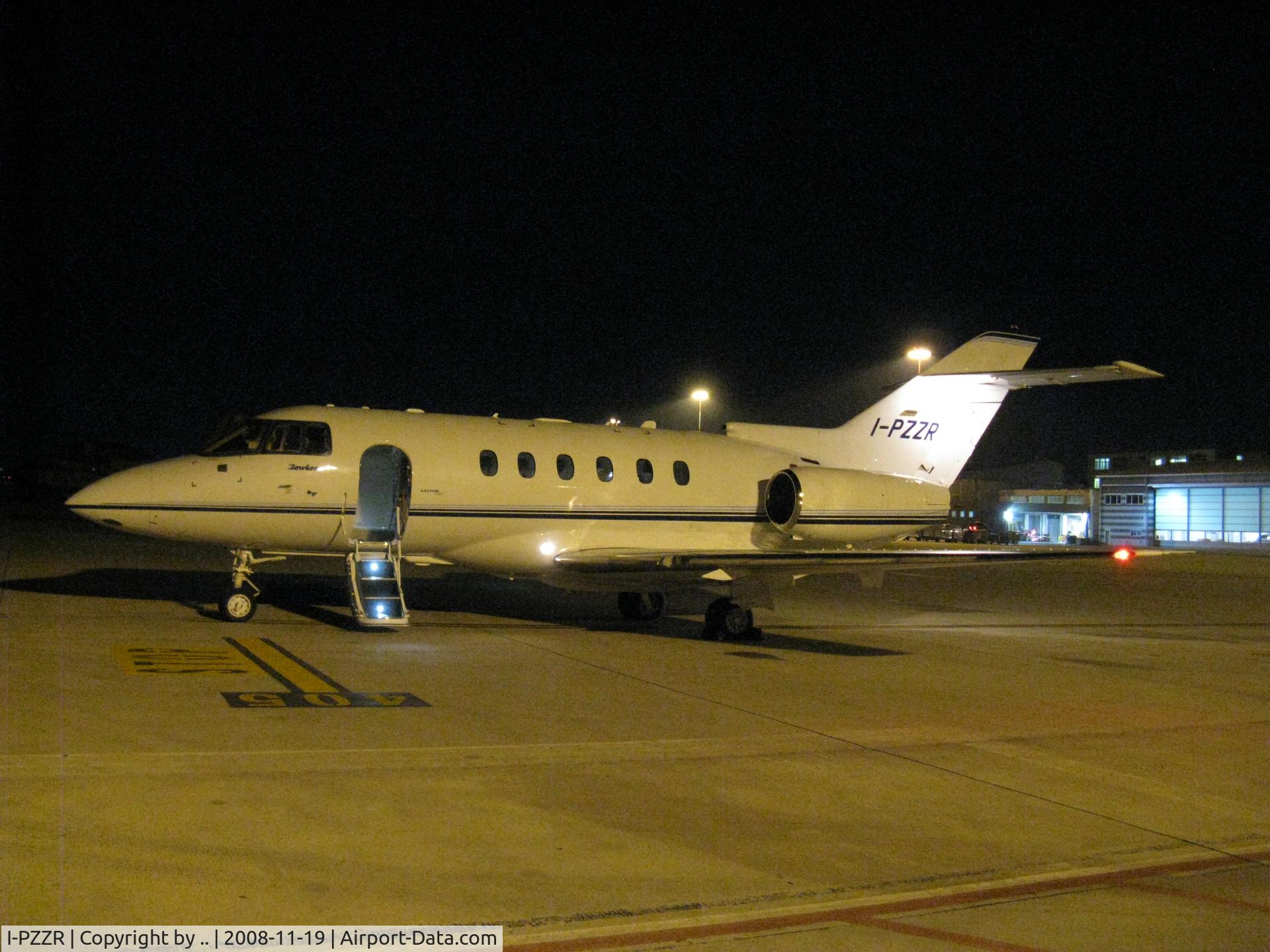 I-PZZR, 2005 Raytheon Hawker 800XP C/N 258722, Aliparma