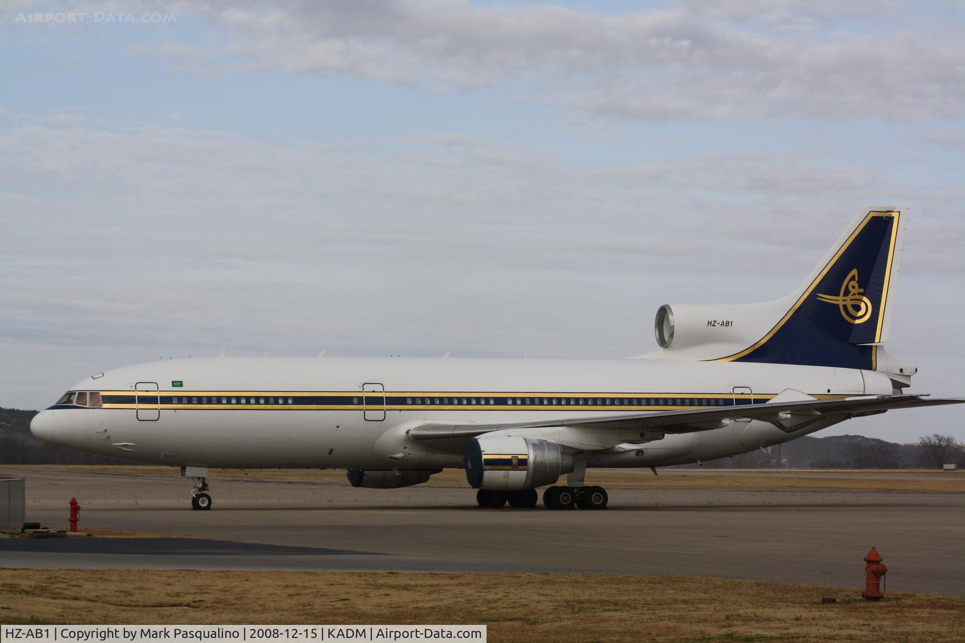 HZ-AB1, 1982 Lockheed L-1011-385-3 TriStar 500 C/N 293A-1247, Lockheed L-1011-500