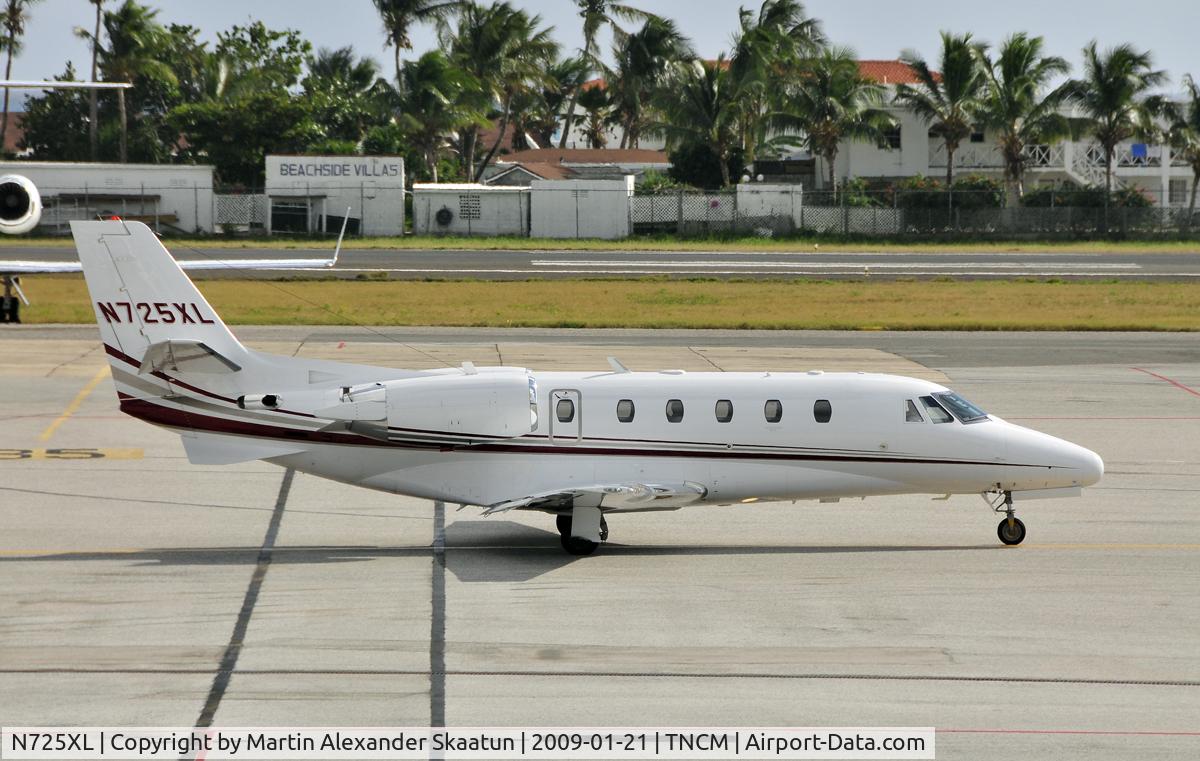 N725XL, 2007 Cessna 560XL Citation XLS C/N 560-5725, Taxiing out for departure from SXM.