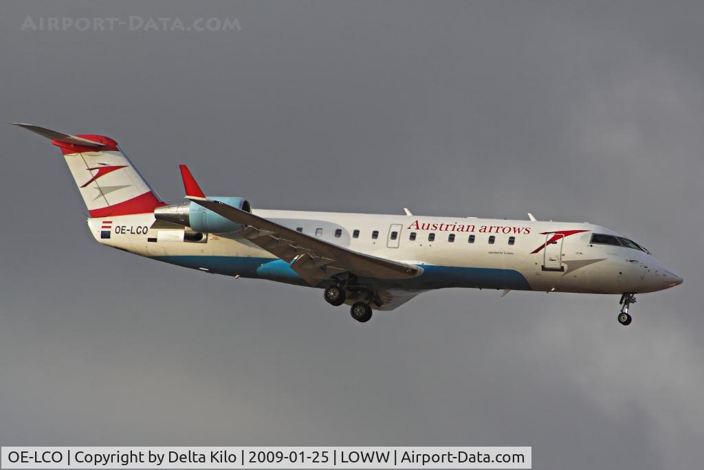 OE-LCO, 2000 Canadair CRJ-200LR (CL-600-2B19) C/N 7371, AUSTRIAN ARROWS