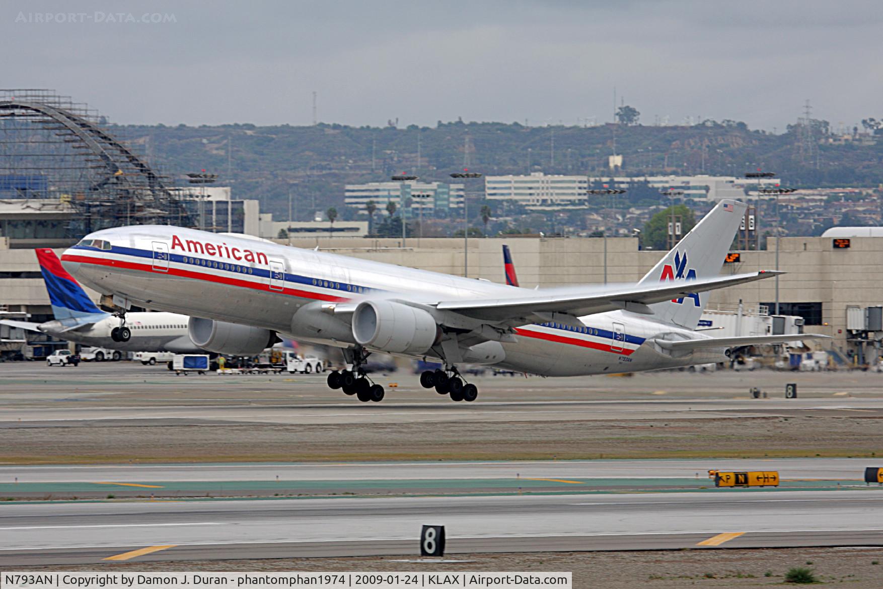 N793AN, 2000 Boeing 777-223 C/N 30255, Departure LAX