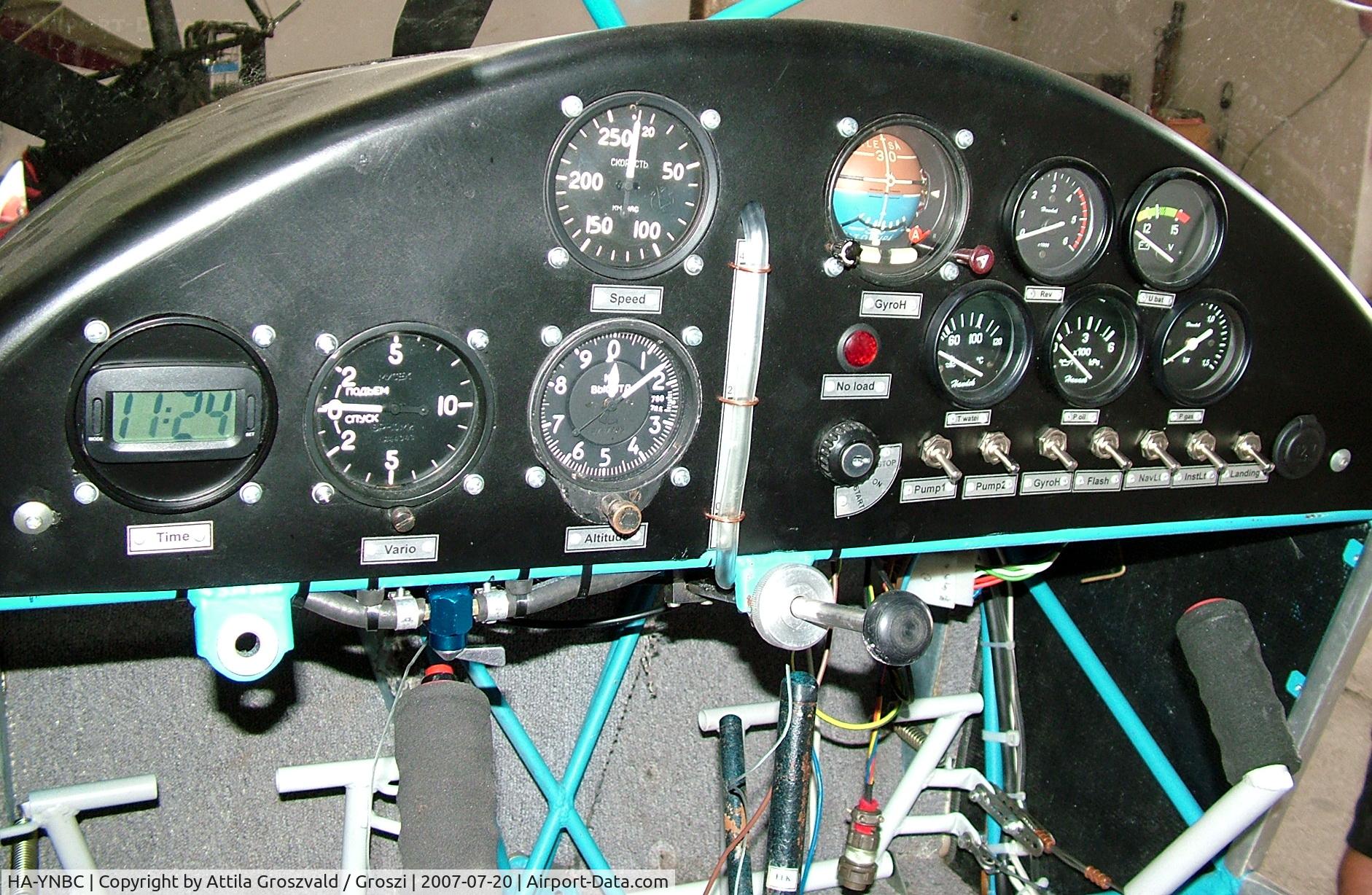 HA-YNBC, 2001 Halley Apollo Fox C/N 150201, Úrhida Airport, Hungary