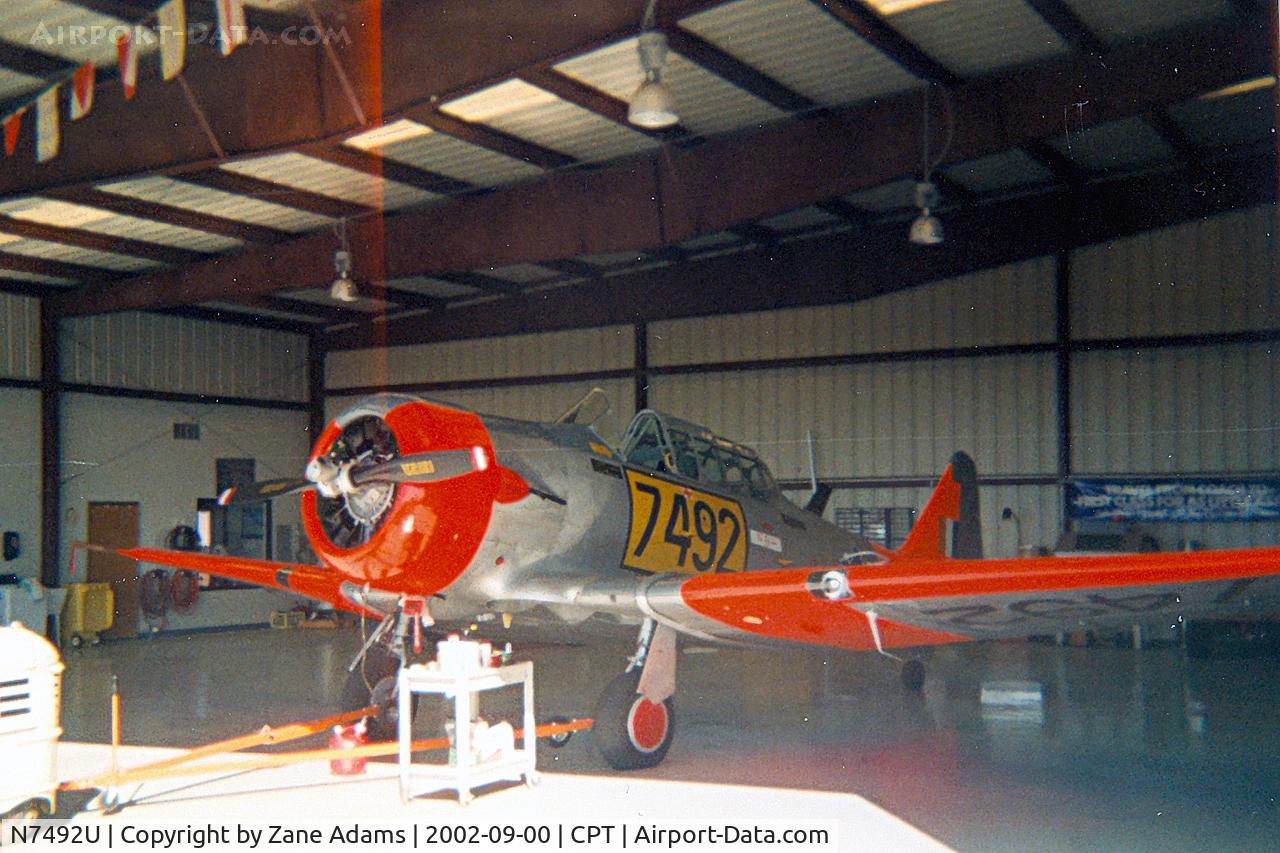 N7492U, 1943 North American AT-6D Texan C/N 8814879, At Cleburne, Texas
