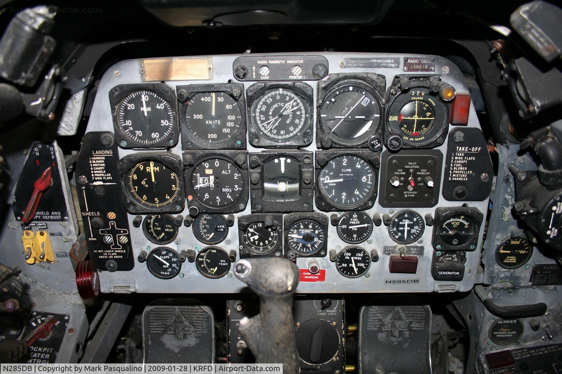 N285DB, 1950 North American T-28B Trojan C/N 200-287 (138216), North American T-28B